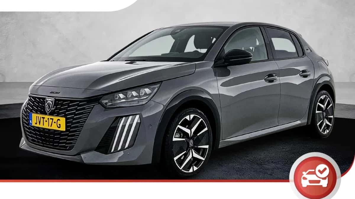 Peugeot 208 (2024) — foto 1