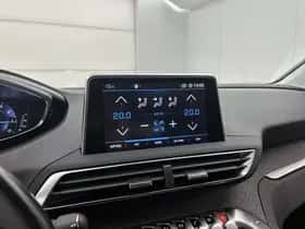Peugeot 5008 (2020) thumbnail 18