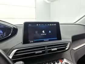 Peugeot 5008 (2020) thumbnail 19