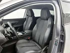 Peugeot 5008 (2020) thumbnail 23