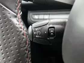 Peugeot 2008 (2019) thumbnail 15