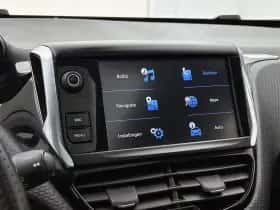 Peugeot 2008 (2019) thumbnail 18