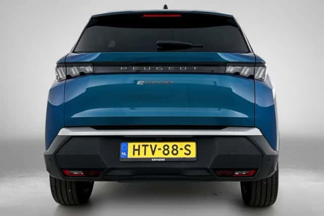 Peugeot E-5008 (2025) thumbnail 4