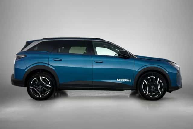 Peugeot E-5008 (2025) thumbnail 6