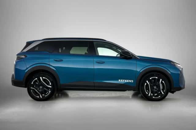 Peugeot E-5008 (2025) thumbnail 6