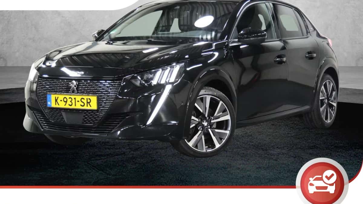 Peugeot 208 (2021) — foto 1