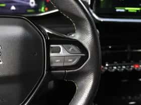 Peugeot 208 (2021) thumbnail 23