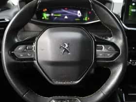 Peugeot 208 (2021) thumbnail 25