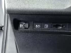 Peugeot 408 (2025) thumbnail 11