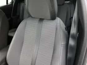Peugeot 208 (2024) thumbnail 25
