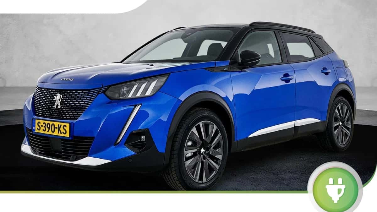 Peugeot e-2008 (2023) — foto 1