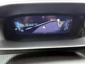 Peugeot e-2008 (2023) thumbnail 14