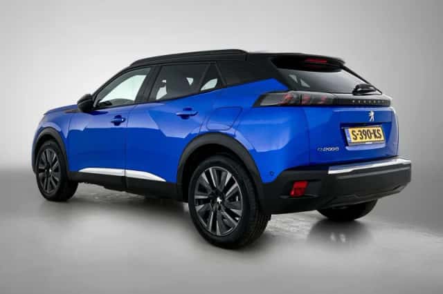 Peugeot e-2008 (2023) thumbnail 6