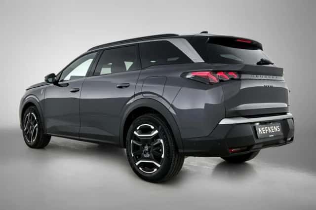 Peugeot 5008 (2026) thumbnail 3