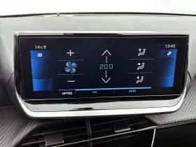 Peugeot 208 (2024) thumbnail 18
