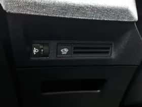 Peugeot e-3008 (2024) thumbnail 32