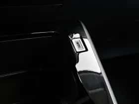 Peugeot 208 (2024) thumbnail 30