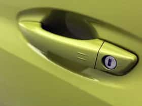 Peugeot e-208 (2024) thumbnail 42