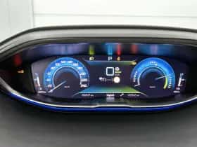 Peugeot 3008 (2022) thumbnail 14