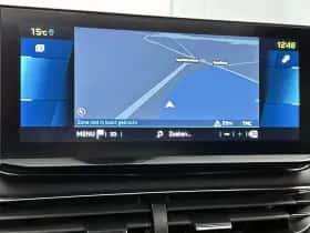 Peugeot 3008 (2022) thumbnail 16