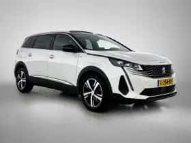 Peugeot 5008 (2021) thumbnail 2