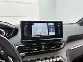 Peugeot 5008 (2021) thumbnail 17