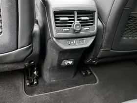 Peugeot 5008 (2021) thumbnail 40