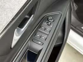 Peugeot 5008 (2021) thumbnail 42