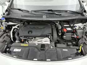 Peugeot 5008 (2021) thumbnail 43