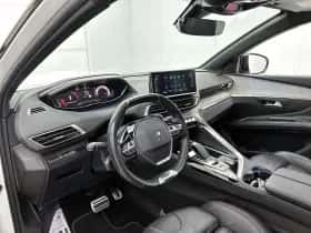 Peugeot 5008 (2021) thumbnail 10