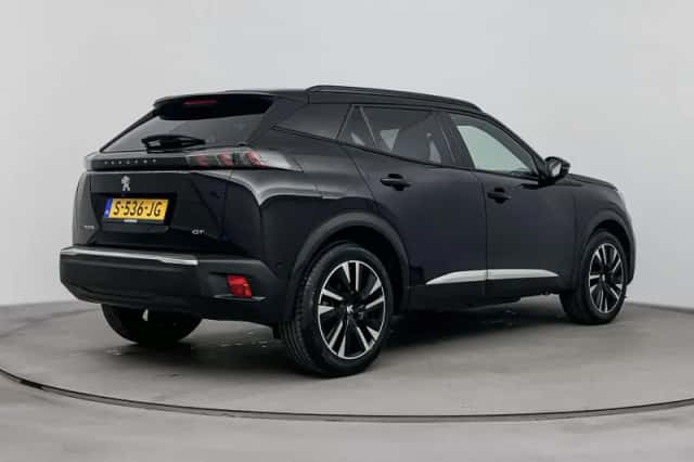 Peugeot e-2008 (2023) thumbnail 3