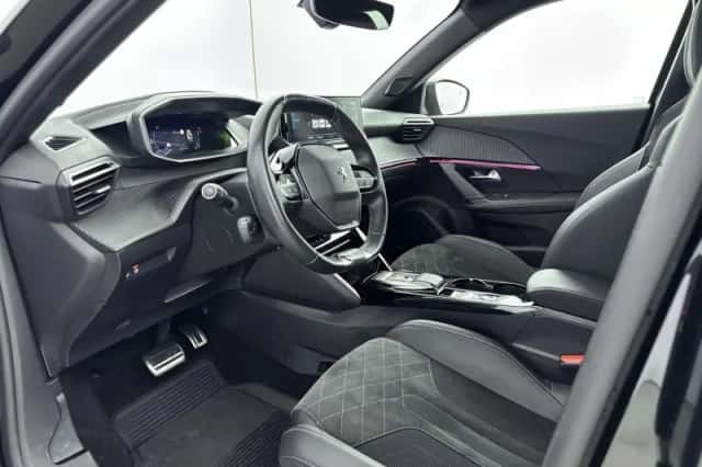 Peugeot e-2008 (2023) thumbnail 6