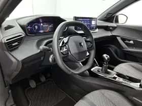 Peugeot 2008 (2025) thumbnail 10