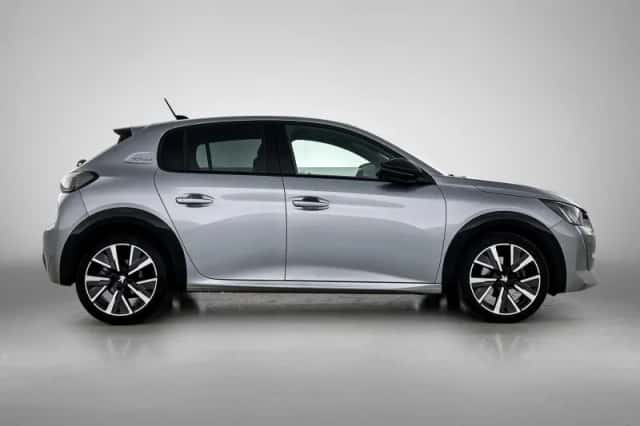 Peugeot 208 (2020) thumbnail 6