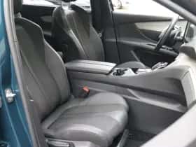 Peugeot 5008 (2023) thumbnail 11