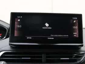 Peugeot 5008 (2023) thumbnail 35