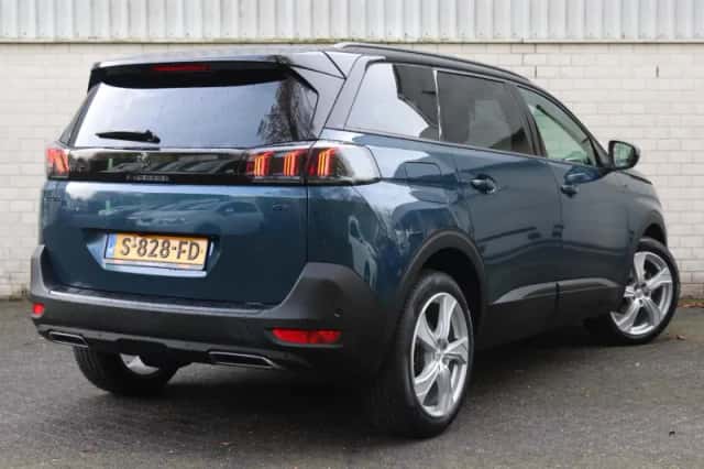 Peugeot 5008 (2023) thumbnail 6