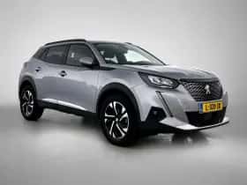 Peugeot 2008 (2021) thumbnail 2