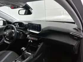 Peugeot 2008 (2021) thumbnail 12