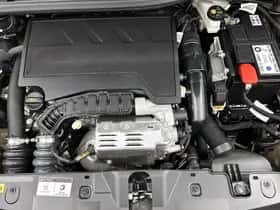 Peugeot 2008 (2021) thumbnail 35