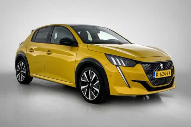 Peugeot 208 (2021) thumbnail 2