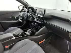 Peugeot 208 (2021) thumbnail 12