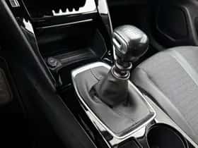 Peugeot 2008 (2021) thumbnail 21