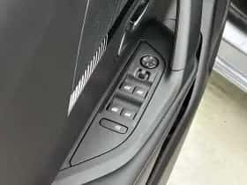Peugeot e-2008 (2025) thumbnail 31