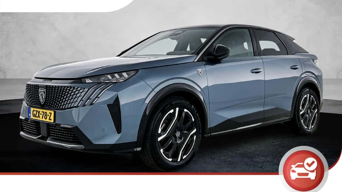 Peugeot e-3008 (2025) — foto 1