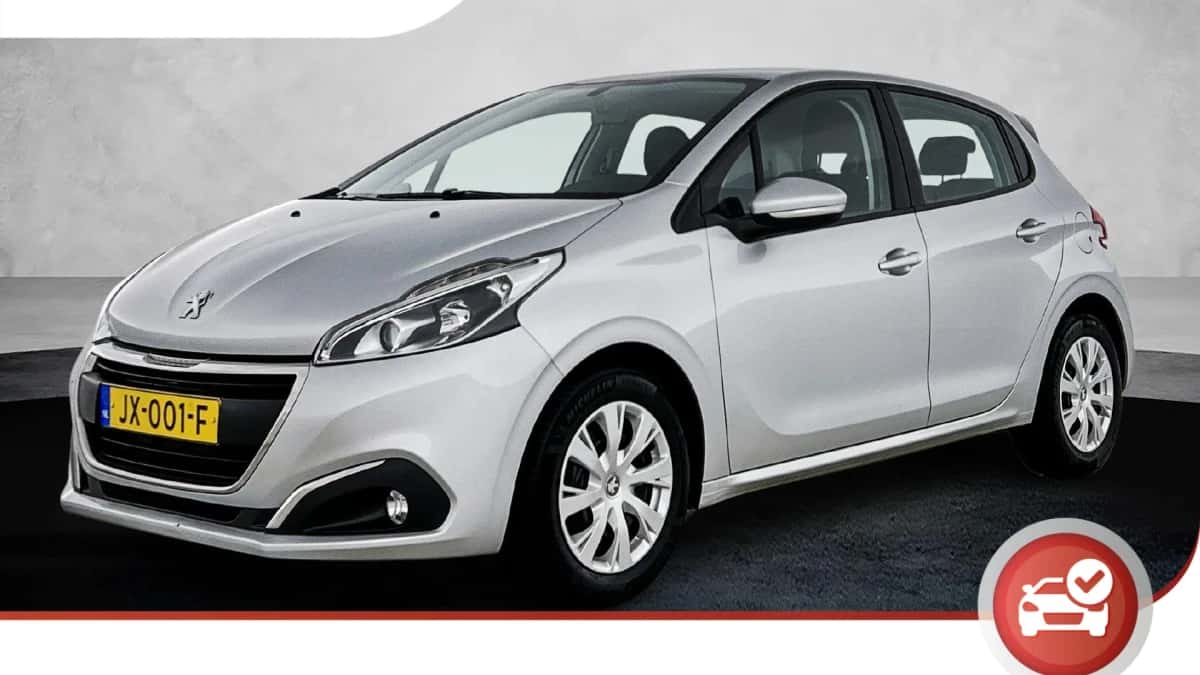 Peugeot 208 (2016) — foto 1