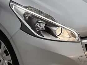 Peugeot 208 (2016) thumbnail 30