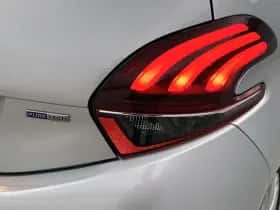 Peugeot 208 (2016) thumbnail 32