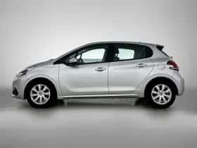 Peugeot 208 (2016) thumbnail 5