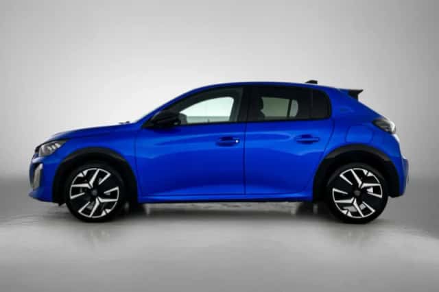 Peugeot 208 (2025) thumbnail 5